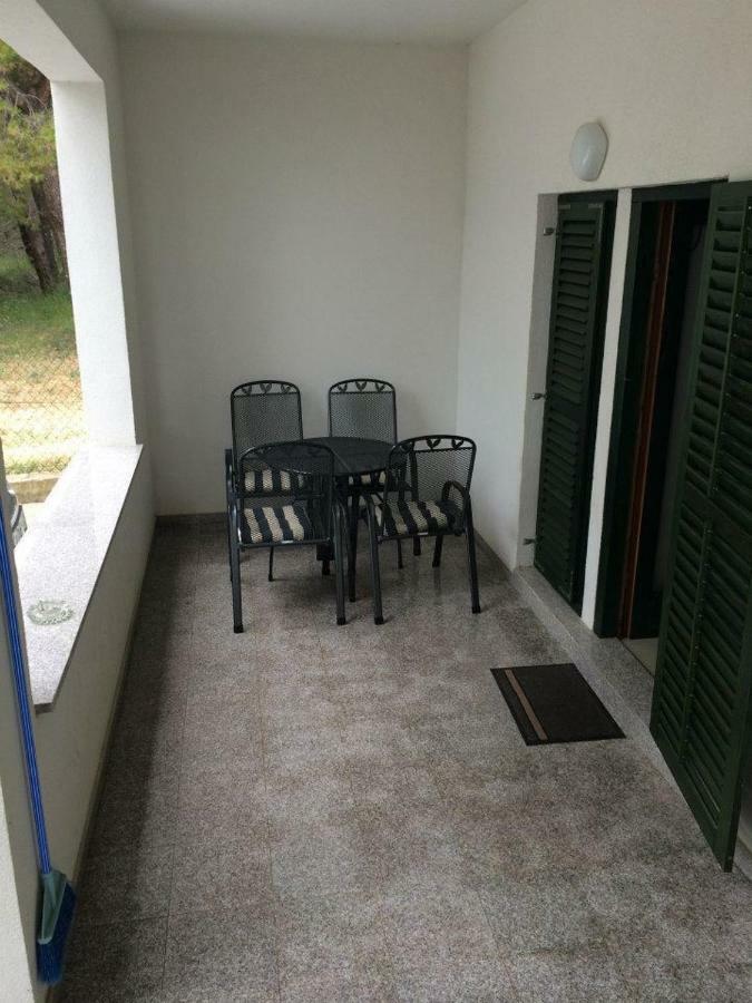 Apartmani Paklenica Starigrad Paklenica Esterno foto