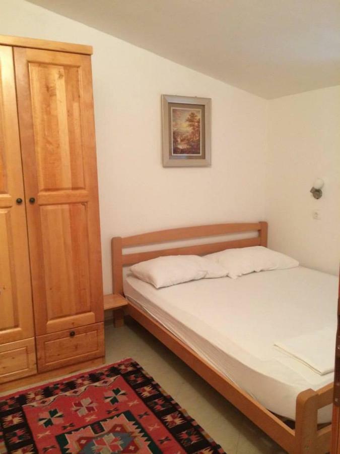 Apartmani Paklenica Starigrad Paklenica Esterno foto